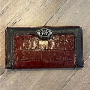 Brighton Black and Brown Leather Wallet